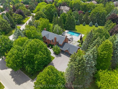 20 Fenyrose Cres, Woodbridge, ON, L4L7B3 | Card Image