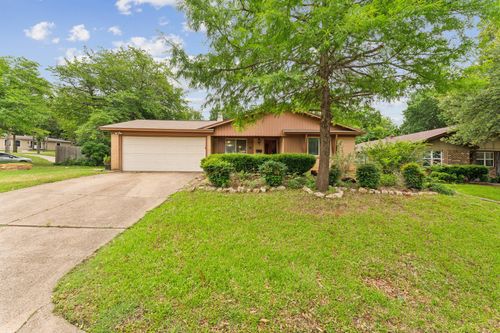 311 Franklin Dr, Euless, TX, 76040-4401 | Card Image