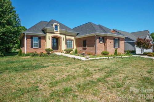 101 Long Meadows Dr, Kings Mountain, NC, 28086-8803 | Card Image