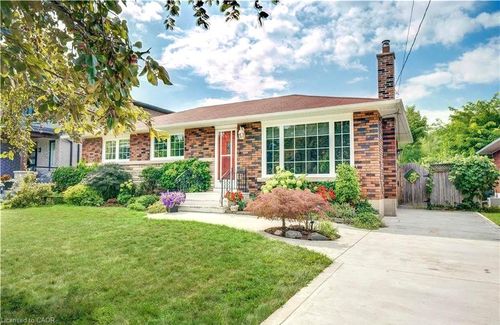 lower-level-230 Helena Avenue, Stoney Creek, ON, L8E5K1 | Card Image