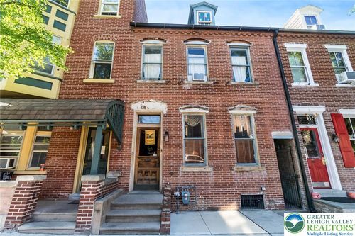 1035 W Turner St, Allentown, PA, 18102-3862 | Card Image