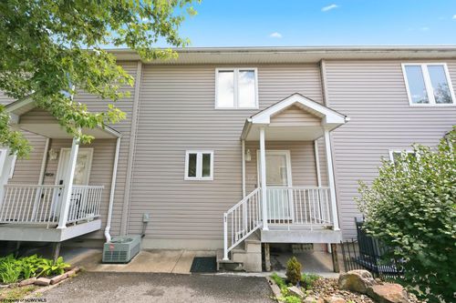 902 Pierpont Heights Drive, Morgantown, WV, 26508 | Card Image