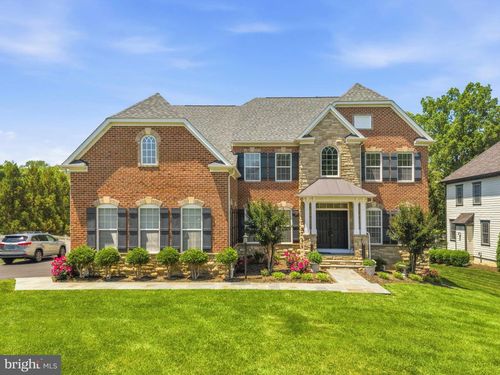 9502 Ferry Hall Ct, Alexandria, VA, 22309-3052 | Card Image