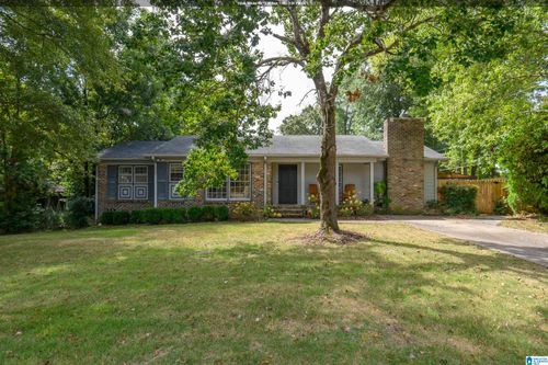 2022 Chapel Rd, HOOVER, AL, 35226-1109 | Card Image