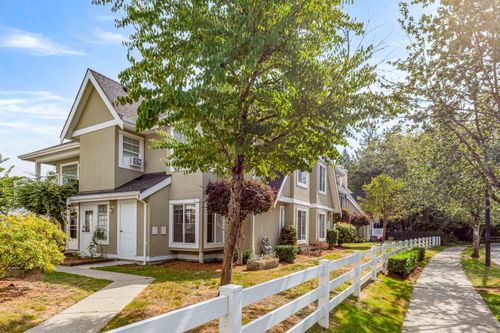 38-23560 119 Ave, Maple Ridge, BC, V4R2P5 | Card Image