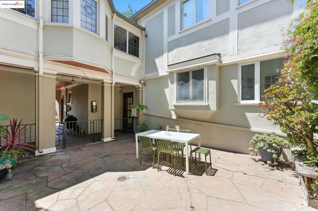 7 Panoramic Way, Condo with 2 bedrooms, 1 bathrooms and null parking in Berkeley CA | Image 41