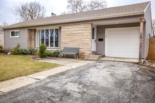903 S Main St, Crown Point, IN, 46307 | Card Image