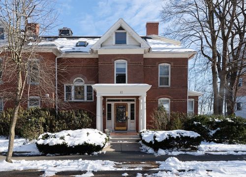 apt-7-61 Crescent St, Northampton, MA, 01060-2162 | Card Image