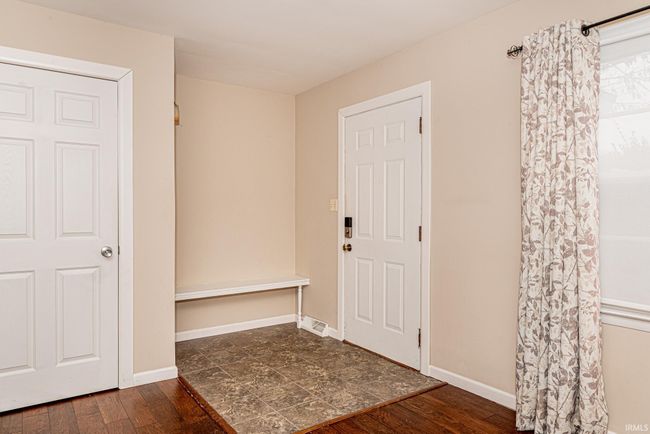308 E Front St, House other with 3 bedrooms, 2 bathrooms and null parking in South Whitley IN | Image 11