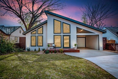 8702 San Fernando Way, Dallas, TX, 75218-4031 | Card Image