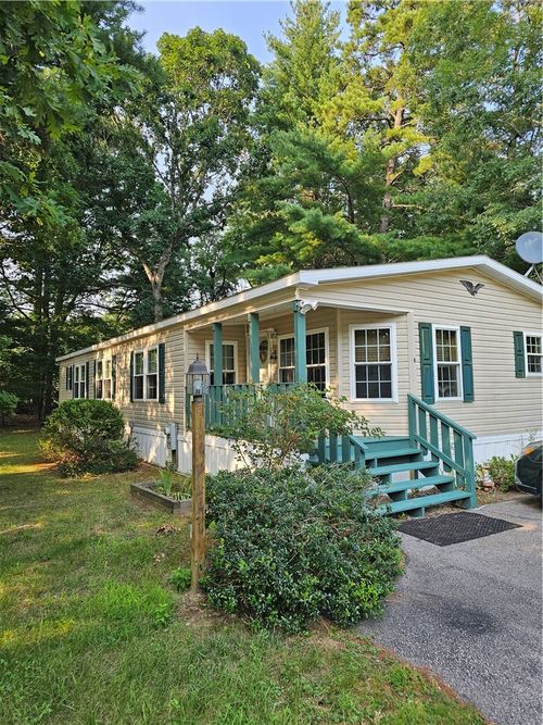 4 Darius Ln, Coventry, RI, 02816-4030 | Card Image