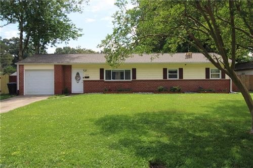 3517 Stancil St, Virginia Beach, VA, 23452-4207 | Card Image