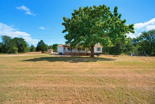 114 Pleasant Grove Loop, Elgin, TX, 78621-5015 | Card Image