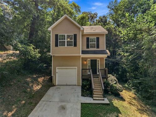 4421 Wallace Cir, Snellville, GA, 30039-6660 | Card Image