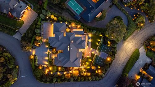 9001 Ne 14th Street, Clyde Hill, WA, 98004 | Card Image