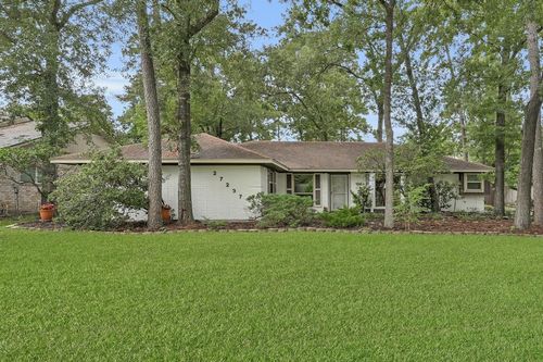 27237 Lana Ln, Conroe, TX, 77385-8058 | Card Image