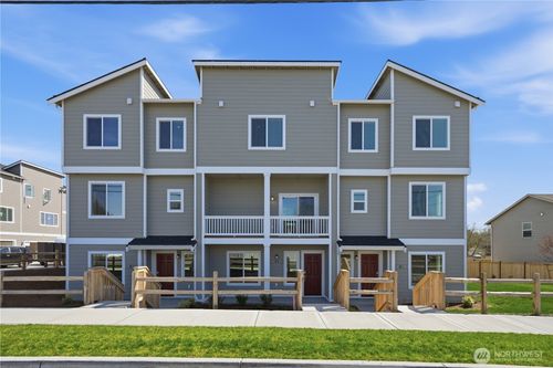9811 31st Avenue Se, Everett, WA, 98208 | Card Image