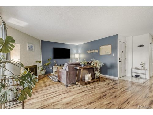 b-3428 S Locust St, Denver, CO, 80222-7600 | Card Image