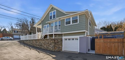 93 Shelton Ave, Shelton, CT, 06484-6044 | Card Image