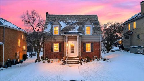 112 Heathmore Ave, Brentwood, PA, 15227-3226 | Card Image