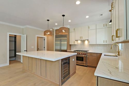 2-571 Mill St, Fontana, WI, 53125-1240 | Card Image