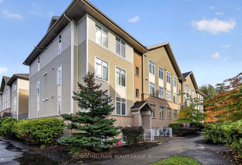 d-318 Everest Pvt, Ottawa, ON, K1G4E3 | Card Image