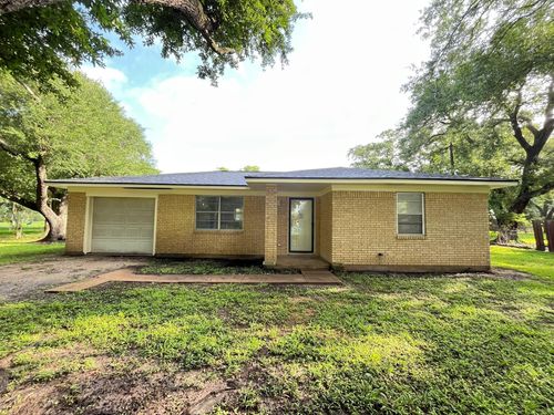 409 La Bradford Dr, Bay City, TX, 77414-7903 | Card Image