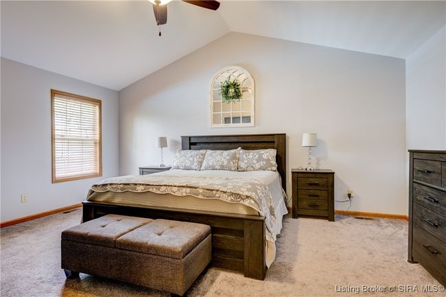 1475 Cedar Ln Nw, Home with 3 bedrooms, 3 bathrooms and null parking in Corydon IN | Image 16