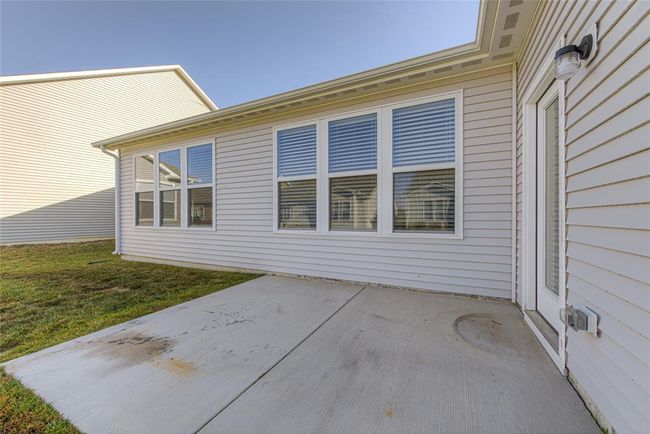 Patio off of Sunroom | Image 27