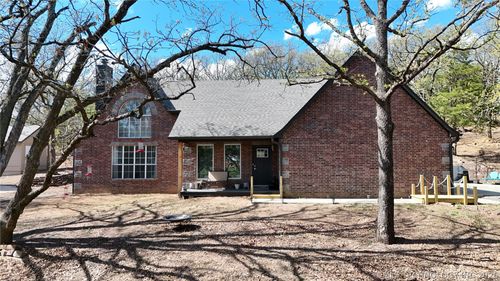 60 N Timberlane Cove Rd, Cleveland, OK, 74020-3583 | Card Image