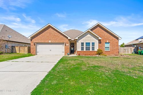 6528 Sugarcane Circle, Ocean Springs, MS, 39564 | Card Image