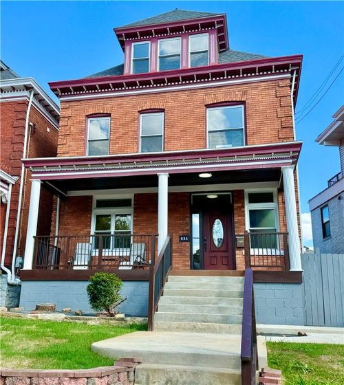 834 Farragut St, Pittsburgh, PA, 15206-2202 | Card Image