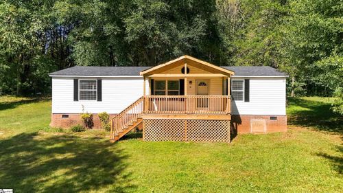 105 Bee Tree Ct, Liberty, SC, 29657-3402 | Card Image