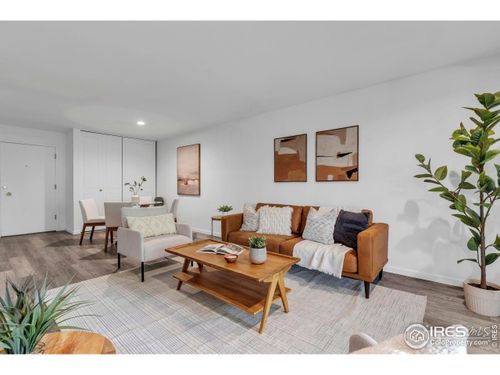 apt-458-2227 Canyon Blvd, Boulder, CO, 80302-5680 | Card Image