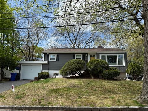 53 Dickson Ave, Arlington, MA, 02474-2039 | Card Image