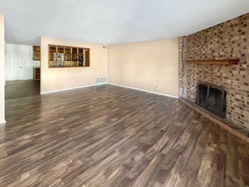 413 W Kiowa, Hobbs, NM, 88240 | Card Image