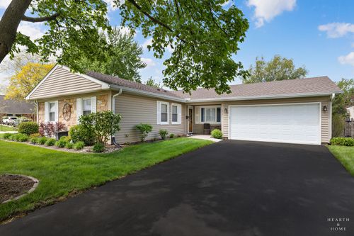 1714 Park Dr, Schaumburg, IL, 60194-4017 | Card Image