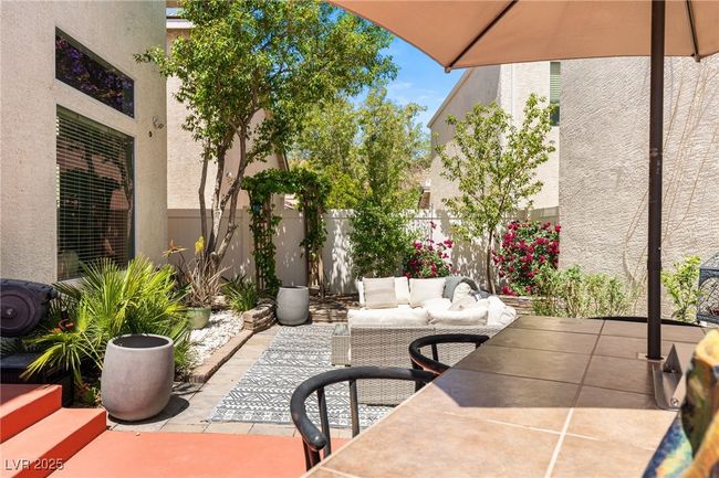 10276 Cherry Brook St, House other with 3 bedrooms, 3 bathrooms and null parking in Las Vegas NV | Image 41