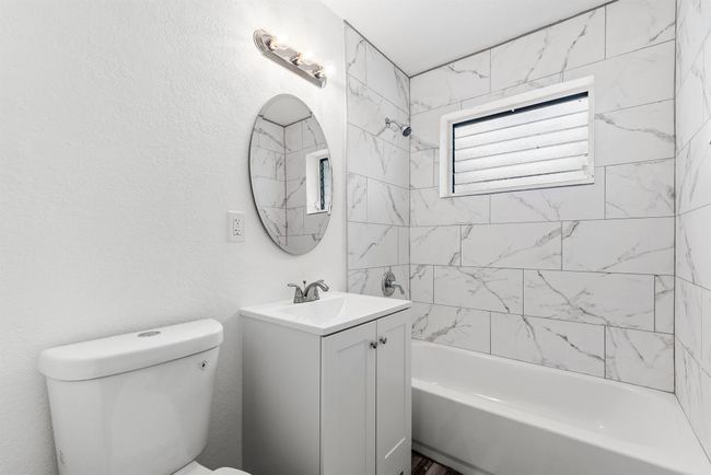 3690 Sw 23 Rd Ct, House other with 3 bedrooms, 2 bathrooms and null parking in Fort Lauderdale FL | Image 20