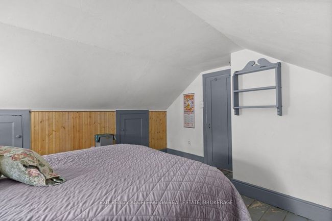358 Academy St, House other with 3 bedrooms, 2 bathrooms and 4 parking in Newburgh ON | Image 20