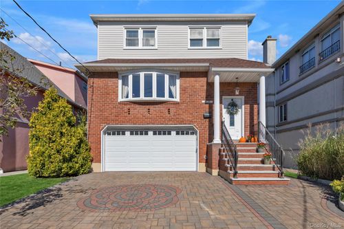 141-79 11th Avenue, New York, NY, 11357 | Card Image