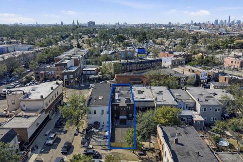 fl-2nd-6089 54th St, Maspeth, NY, 11378-3327 | Card Image