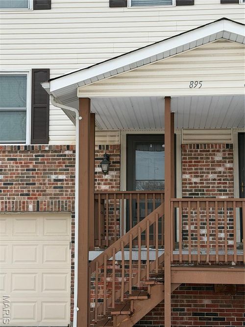 c-895 Delray Dr, Saint Peters, MO, 63376-2658 | Card Image