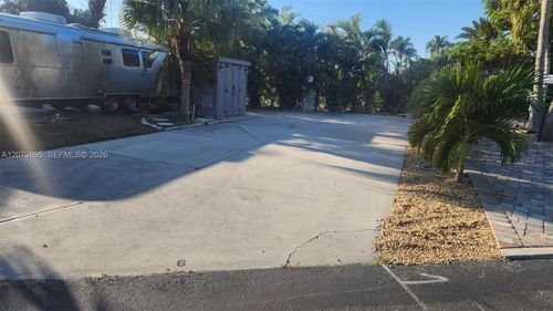 6-150 Smallwood Dr, CHOKOLOSKEE, FL, 34138 | Card Image