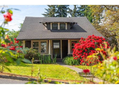 608 Sw Orchid St, Portland, OR, 97219 | Card Image