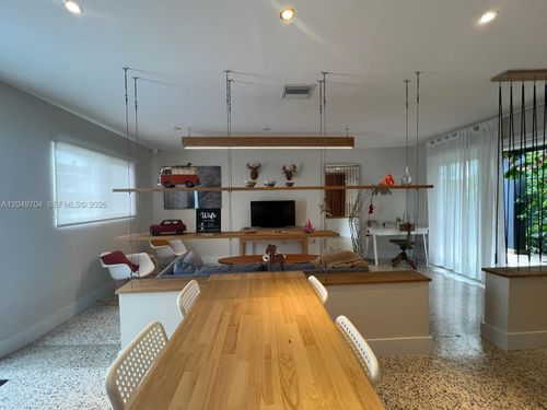 2-451 Sw 24th Rd, Miami, FL, 33129-1948 | Card Image