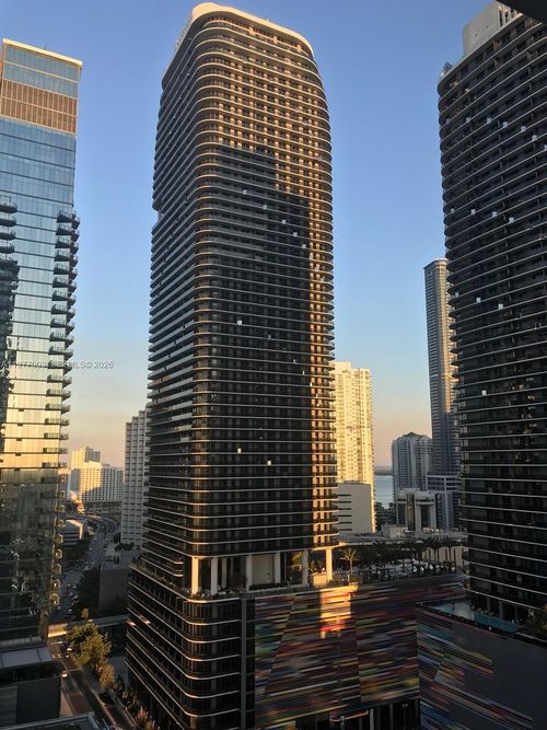 unit-1705-801 S Miami Ave, Miami, FL, 33130-4527 | Card Image