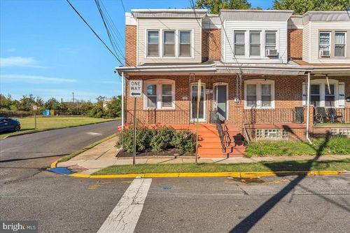 255 Cedar Ave, WOODLYNNE, NJ, 08107-2101 | Card Image