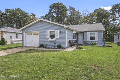 16 Tudor Ct, Brick, NJ, 08723-7175 | Card Image