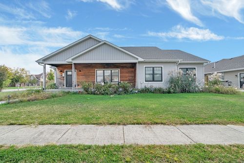 801 W Daisy Pl, Coal City, IL, 60416-1382 | Card Image